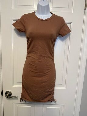 Full Tilt Brown Short-Sleeve Ruched Hem Bodycon Mini Dress